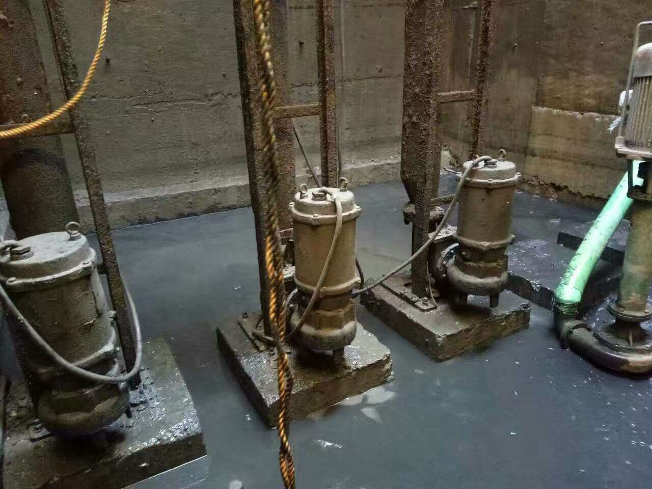 同安污水池清理